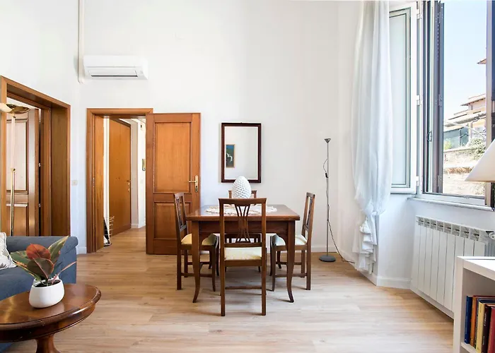 Casa Marchese Lucia Roma