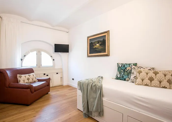 Casa Marchese Lucia Roma
