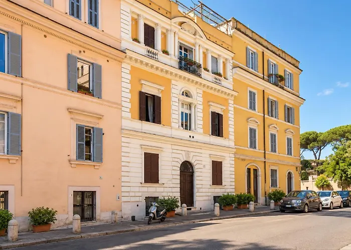 Casa Marchese Lucia * Roma